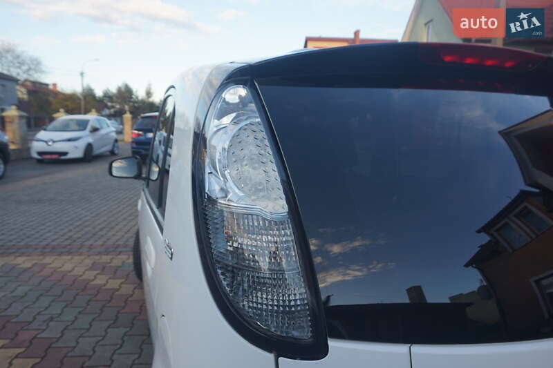 Хетчбек Citroen C-Zero 2014 в Самборі фото 28 Хетчбек Citroen C-Zero 2014 в Самборі