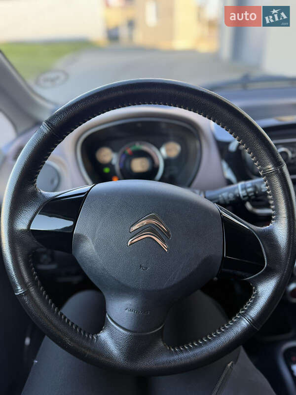 Хетчбек Citroen C-Zero 2015 в Радехові фото 17 Хетчбек Citroen C-Zero 2015 в Радехові