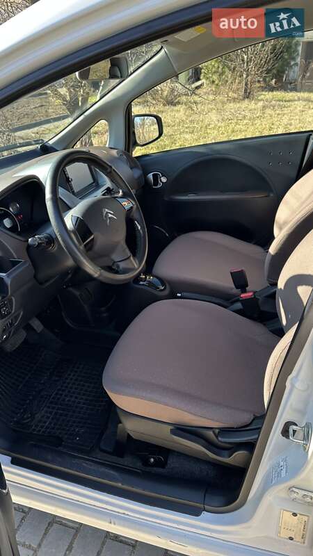 Хетчбек Citroen C-Zero 2011 в Львові