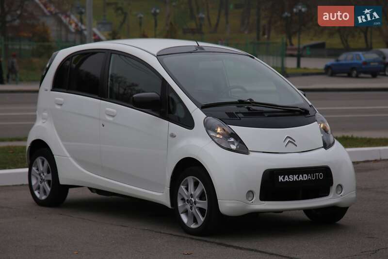 Хэтчбек Citroen C-Zero 2011 в Харькове