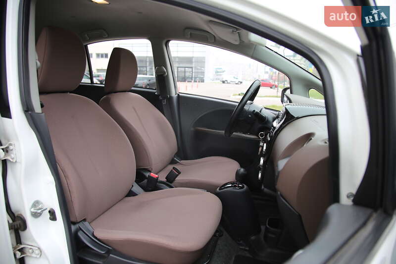 Хэтчбек Citroen C-Zero 2011 в Харькове