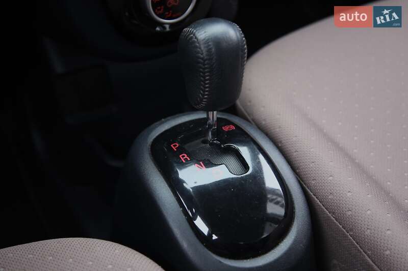 Хэтчбек Citroen C-Zero 2011 в Харькове