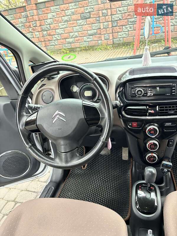 Хетчбек Citroen C-Zero 2013 в Рівному фото 7 Хетчбек Citroen C-Zero 2013 в Рівному