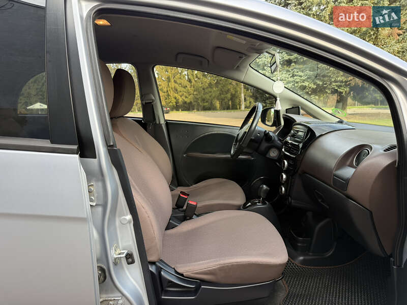 Хэтчбек Citroen C-Zero 2013 в Ровно фото 26 Хэтчбек Citroen C-Zero 2013 в Ровно