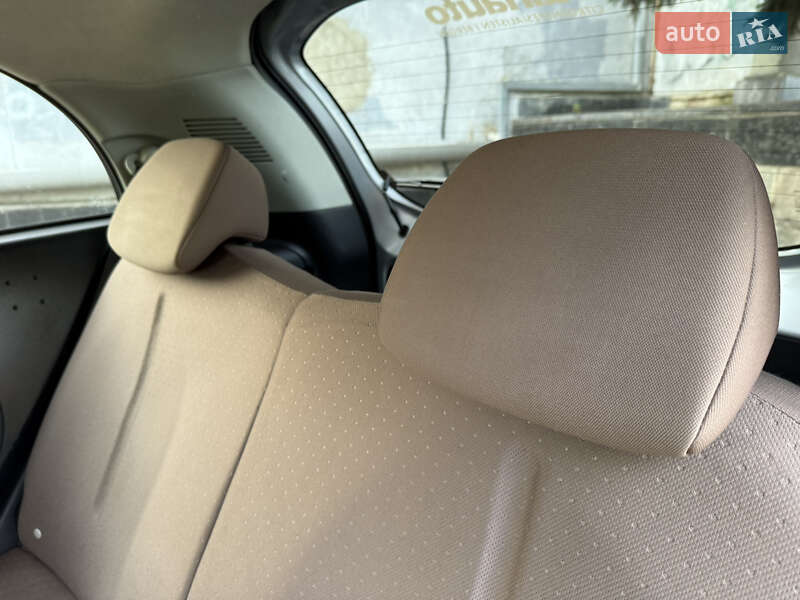 Хэтчбек Citroen C-Zero 2013 в Ровно фото 39 Хэтчбек Citroen C-Zero 2013 в Ровно