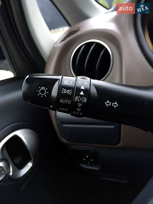 Хэтчбек Citroen C-Zero 2012 в Львове