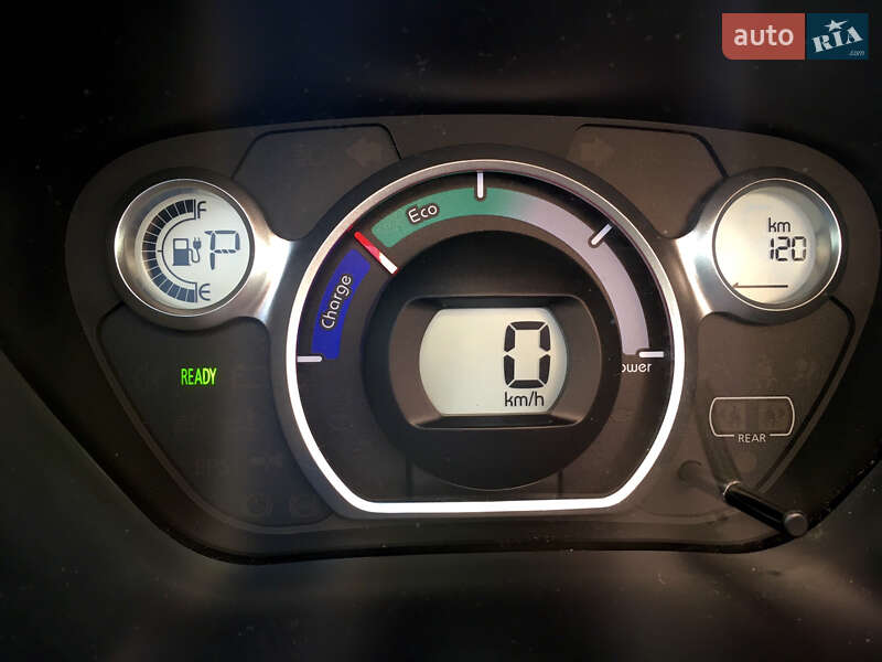 Хэтчбек Citroen C-Zero 2012 в Львове