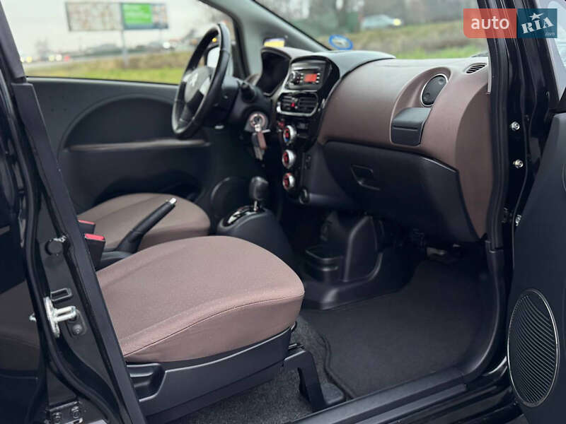 Хэтчбек Citroen C-Zero 2013 в Львове фото 9 Хэтчбек Citroen C-Zero 2013 в Львове