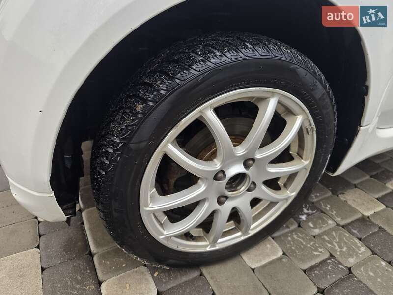 Хэтчбек Citroen C-Zero 2011 в Нежине