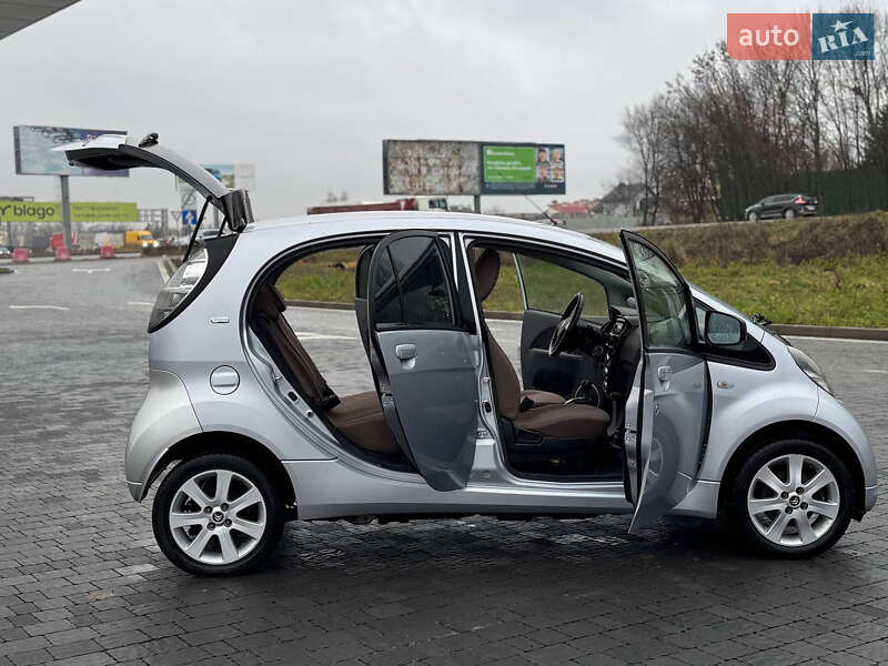 Хэтчбек Citroen C-Zero 2012 в Львове