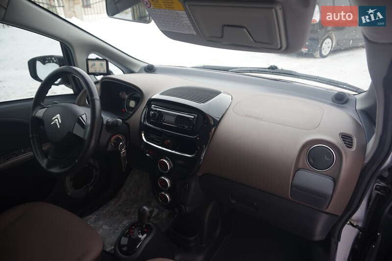 Хэтчбек Citroen C-Zero 2013 в Самборе фото 40 Хэтчбек Citroen C-Zero 2013 в Самборе