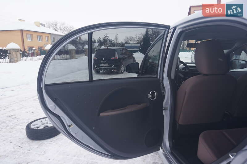 Хэтчбек Citroen C-Zero 2013 в Самборе фото 44 Хэтчбек Citroen C-Zero 2013 в Самборе