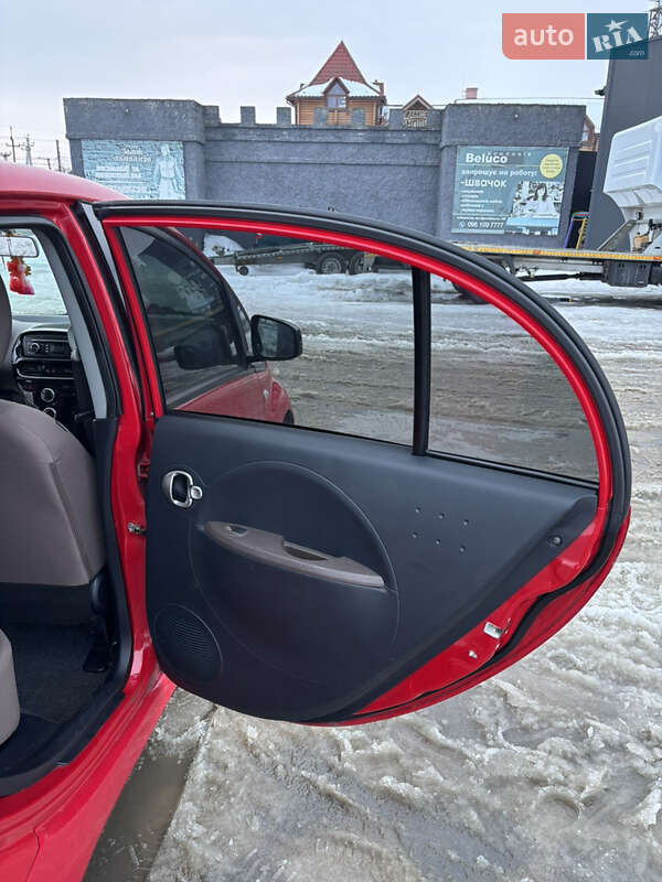 Хетчбек Citroen C-Zero 2012 в Самборі