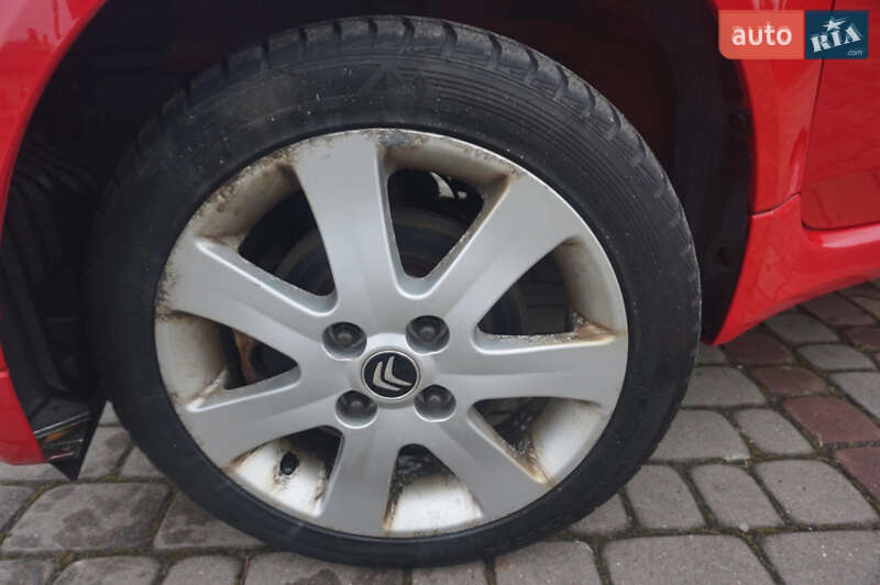 Хетчбек Citroen C-Zero 2012 в Самборі