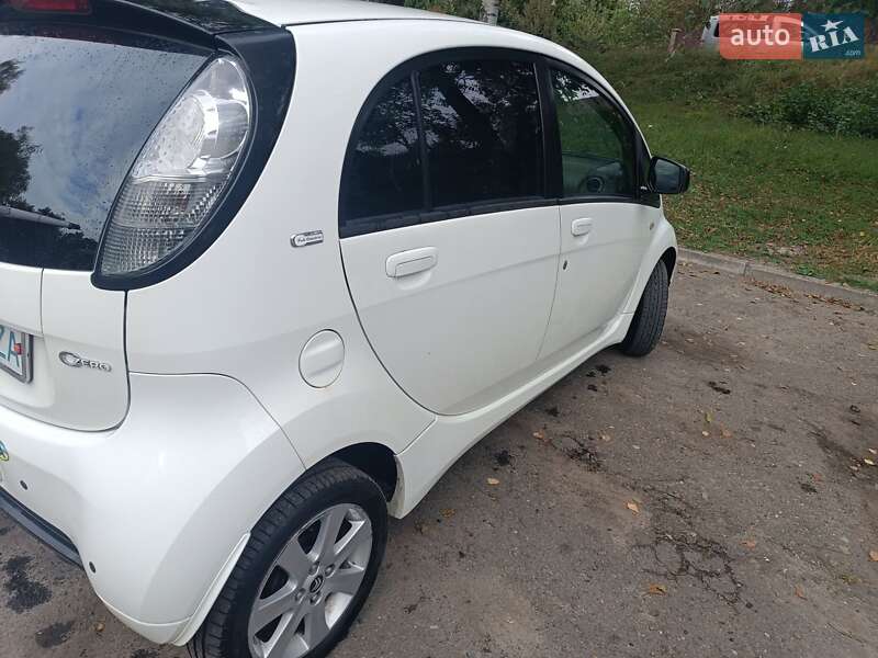Хетчбек Citroen C-Zero 2011 в Золочеві