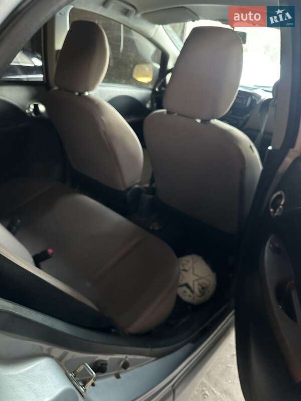 Хетчбек Citroen C-Zero 2013 в Києві