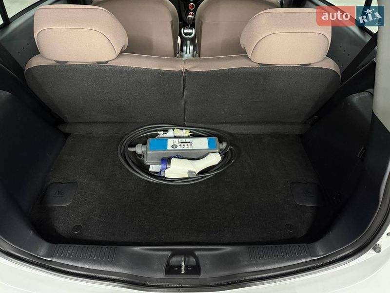 Хетчбек Citroen C-Zero 2015 в Володимирі