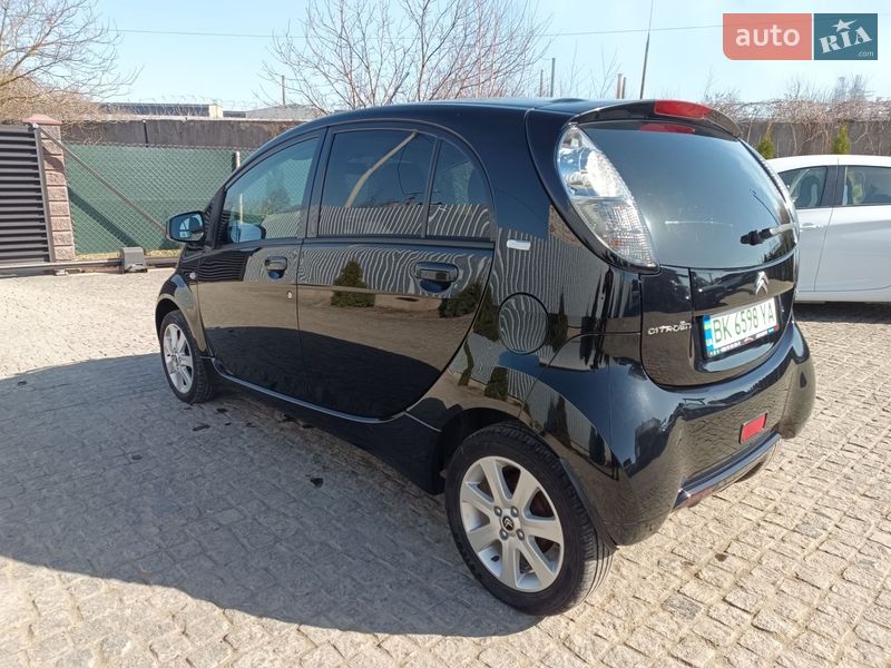 Хэтчбек Citroen C-Zero 2012 в Костополе