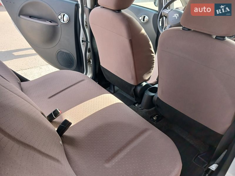 Хетчбек Citroen C-Zero 2011 в Рівному фото 40 Хетчбек Citroen C-Zero 2011 в Рівному