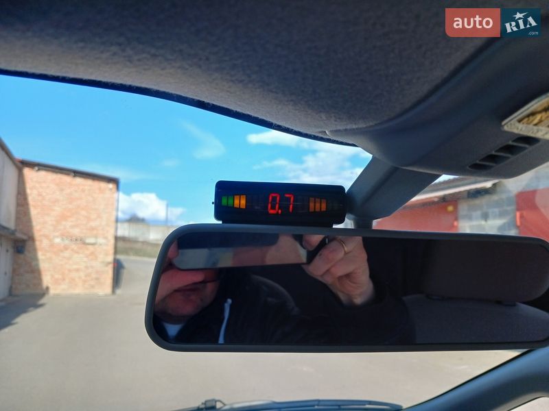 Хетчбек Citroen C-Zero 2011 в Рівному фото 50 Хетчбек Citroen C-Zero 2011 в Рівному