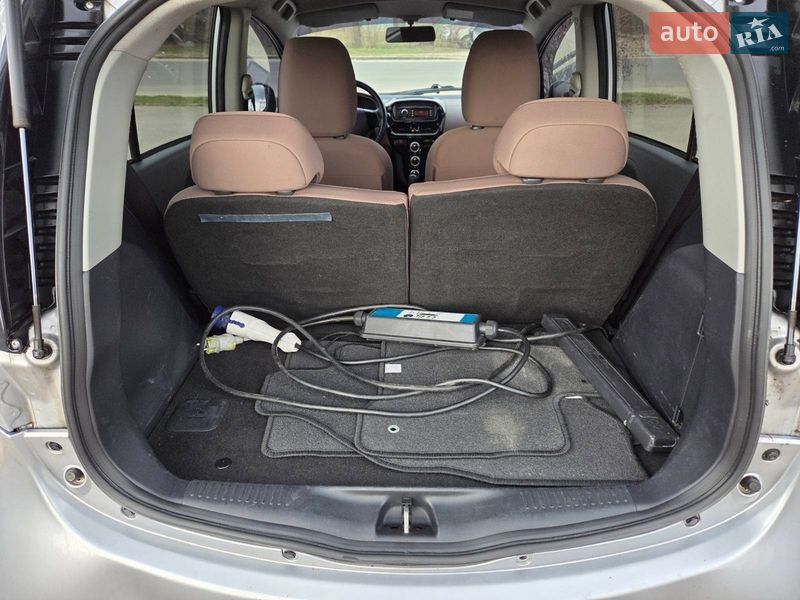 Хетчбек Citroen C-Zero 2013 в Житомирі фото 9 Хетчбек Citroen C-Zero 2013 в Житомирі