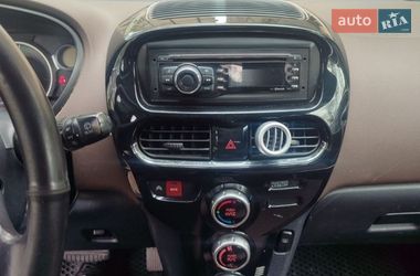 Хетчбек Citroen C-Zero 2011 в Дніпрі