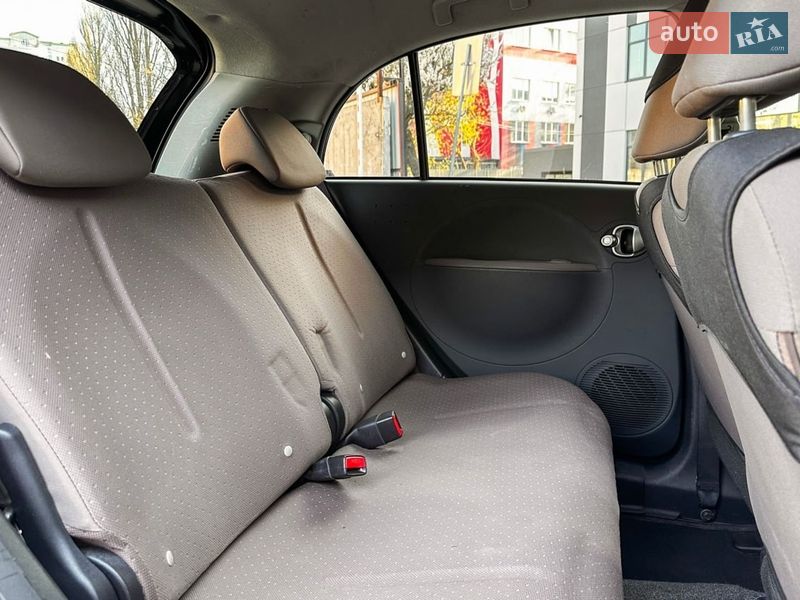 Хэтчбек Citroen C-Zero 2017 в Киеве