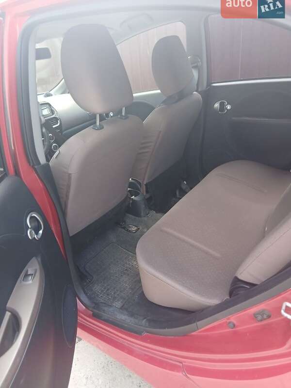 Хэтчбек Citroen C-Zero 2011 в Ровно