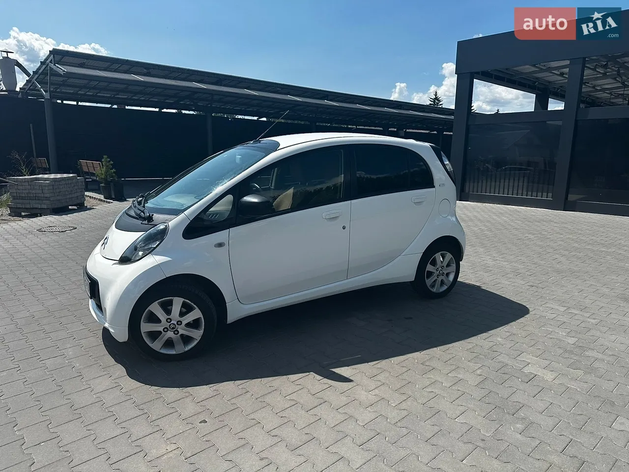 2017 Citroen C-ZERO - мініатюра 13
