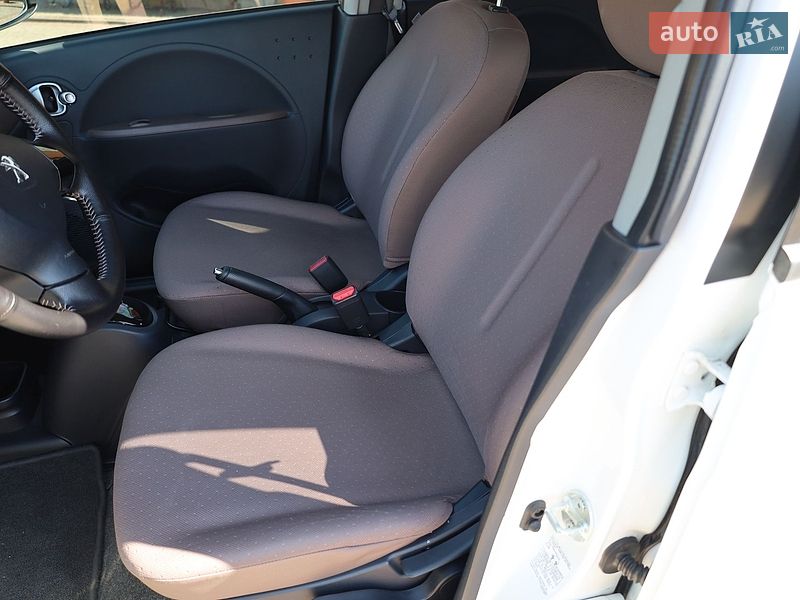 Хэтчбек Citroen C-Zero 2015 в Самборе