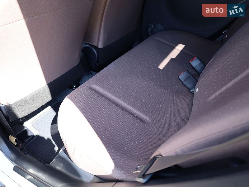 Хэтчбек Citroen C-Zero 2015 в Самборе