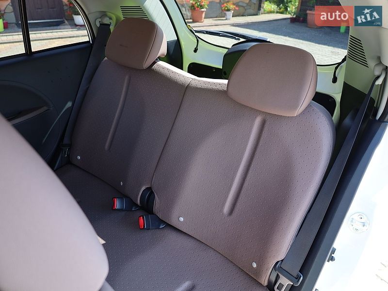 Хэтчбек Citroen C-Zero 2015 в Самборе