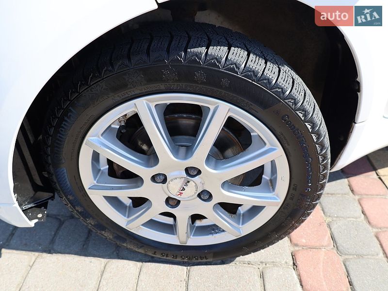 Хэтчбек Citroen C-Zero 2015 в Самборе