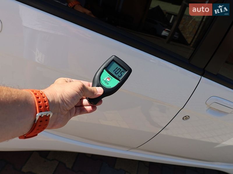 Хэтчбек Citroen C-Zero 2015 в Самборе