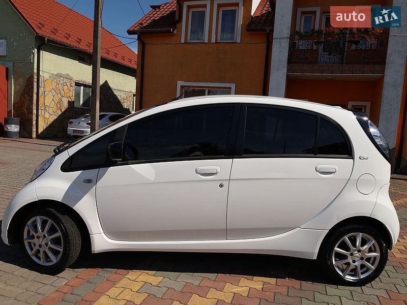 Хэтчбек Citroen C-Zero 2015 в Самборе