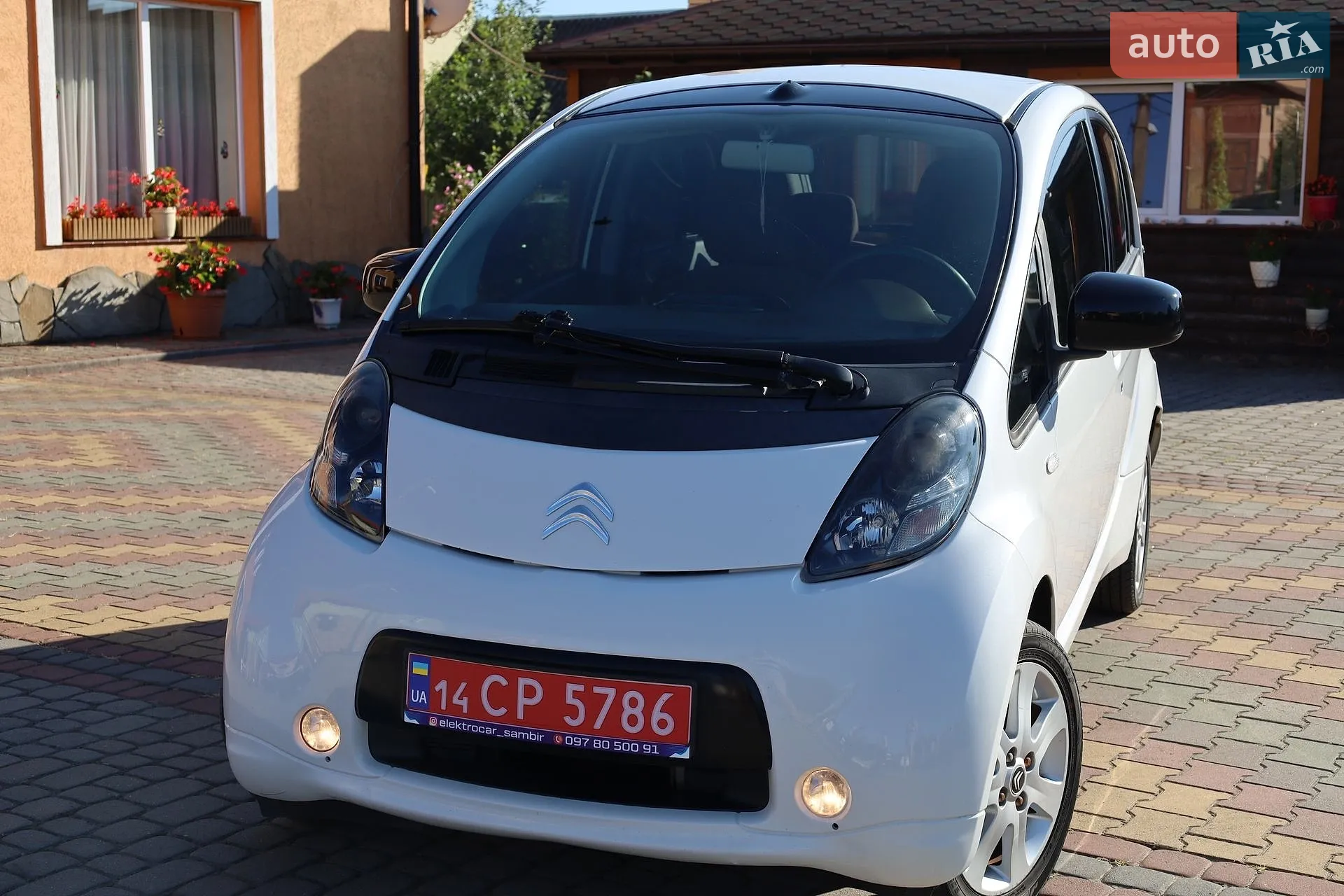 2011 Citroen C-ZERO - мініатюра 4