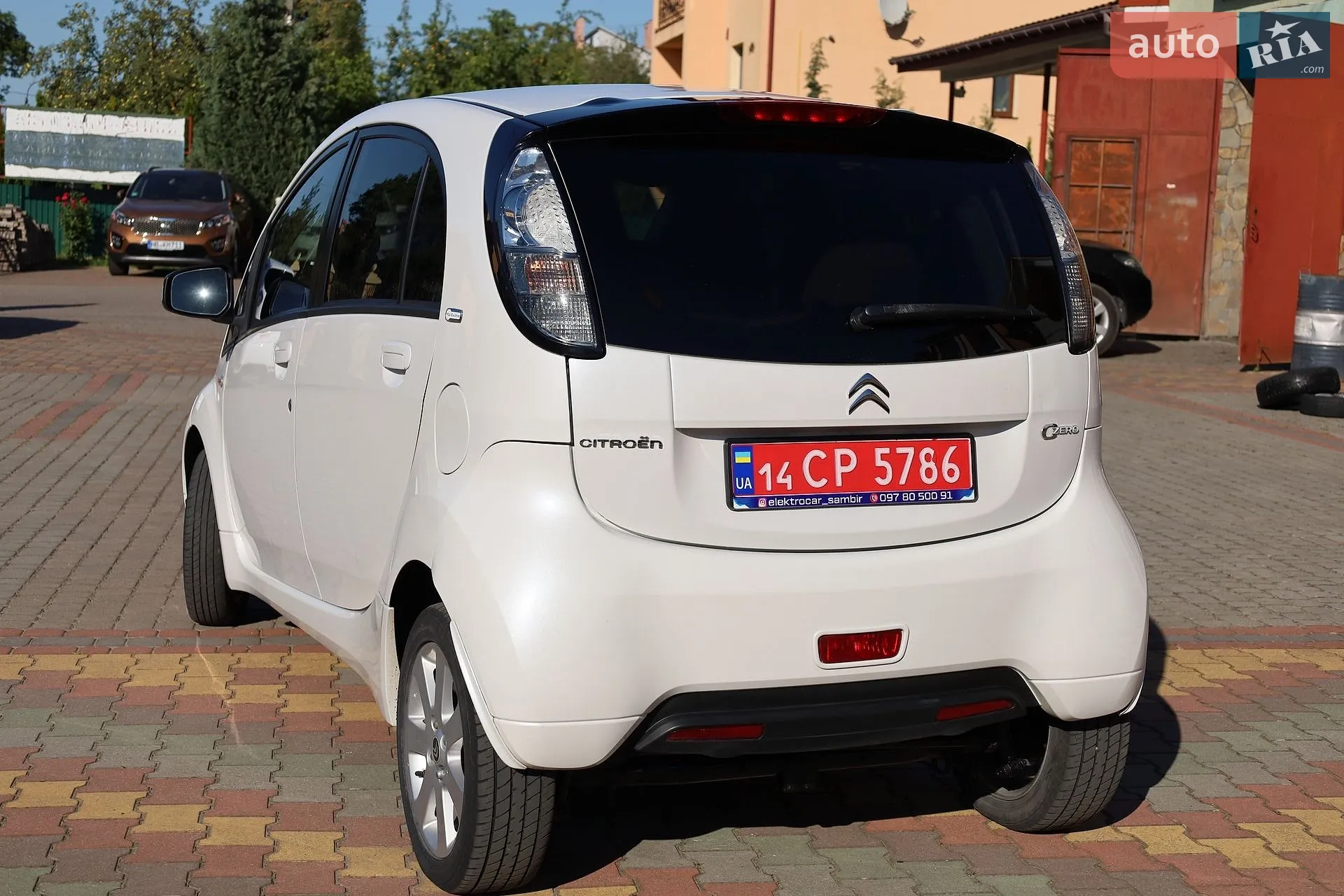 2011 Citroen C-ZERO - мініатюра 10