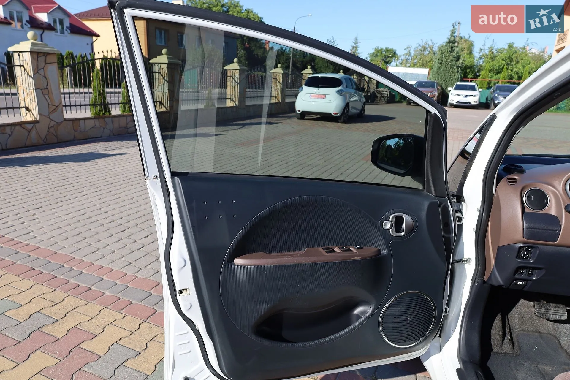 2011 Citroen C-ZERO - мініатюра 25