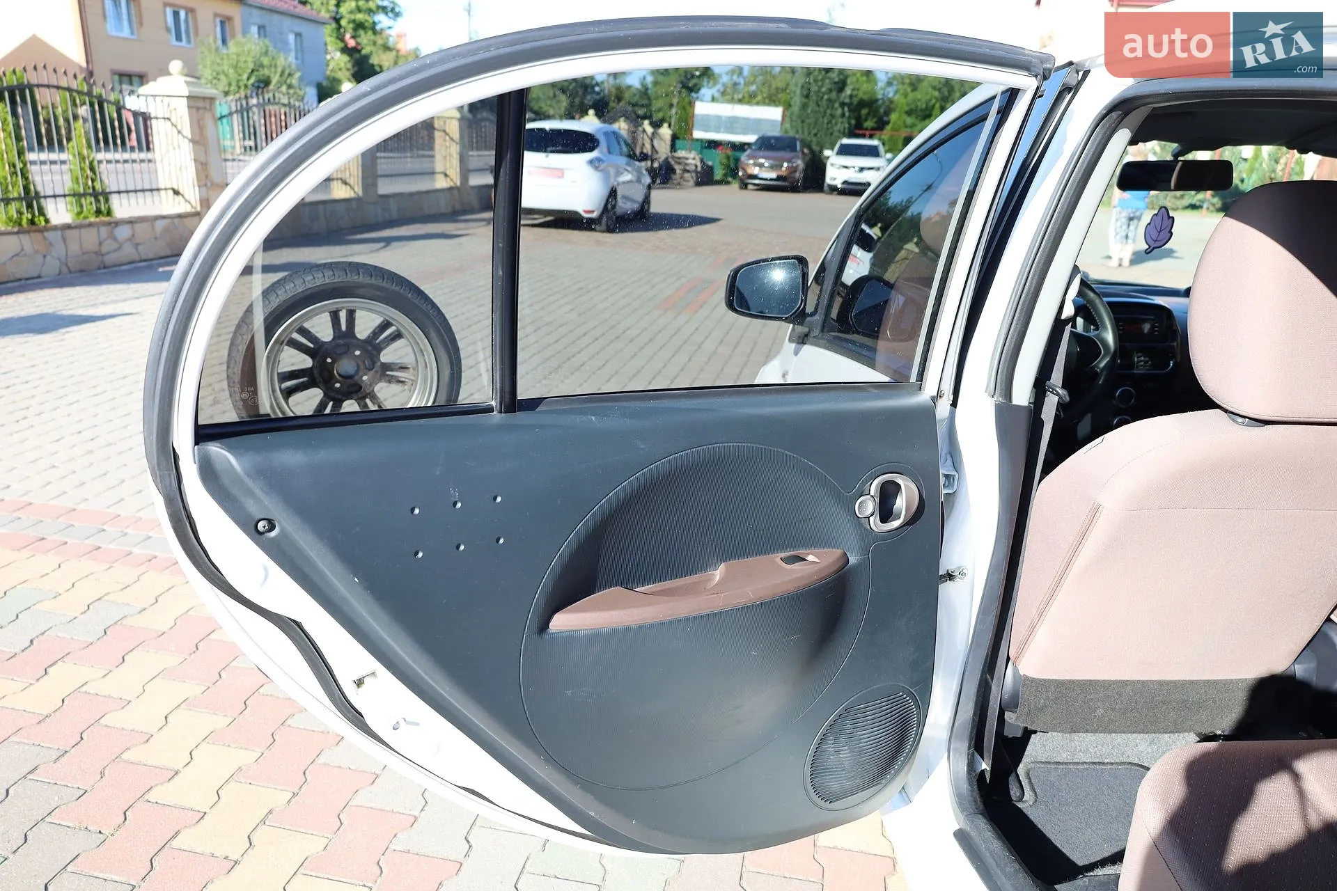 2011 Citroen C-ZERO - мініатюра 44