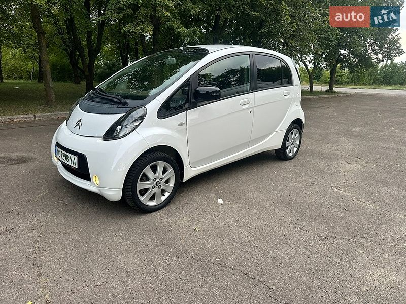 Хетчбек Citroen C-Zero 2011 в Володимирі