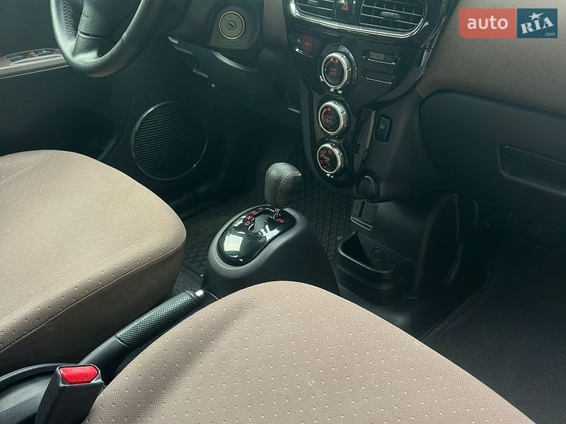 Хетчбек Citroen C-Zero 2011 в Володимирі