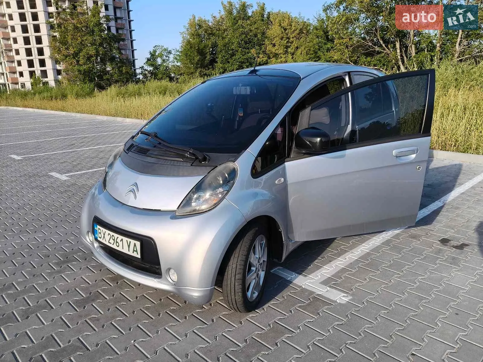 2011 Citroen C-ZERO - мініатюра 2