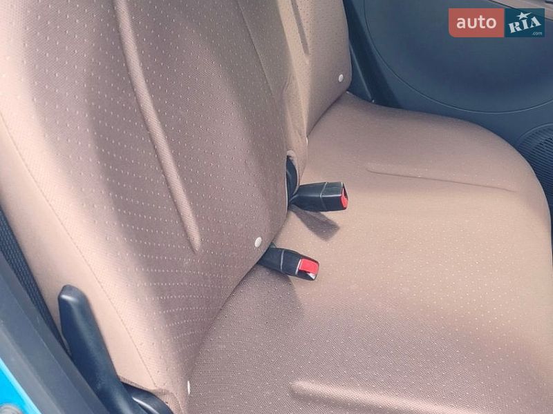 Хэтчбек Citroen C-Zero 2015 в Каменец-Подольском