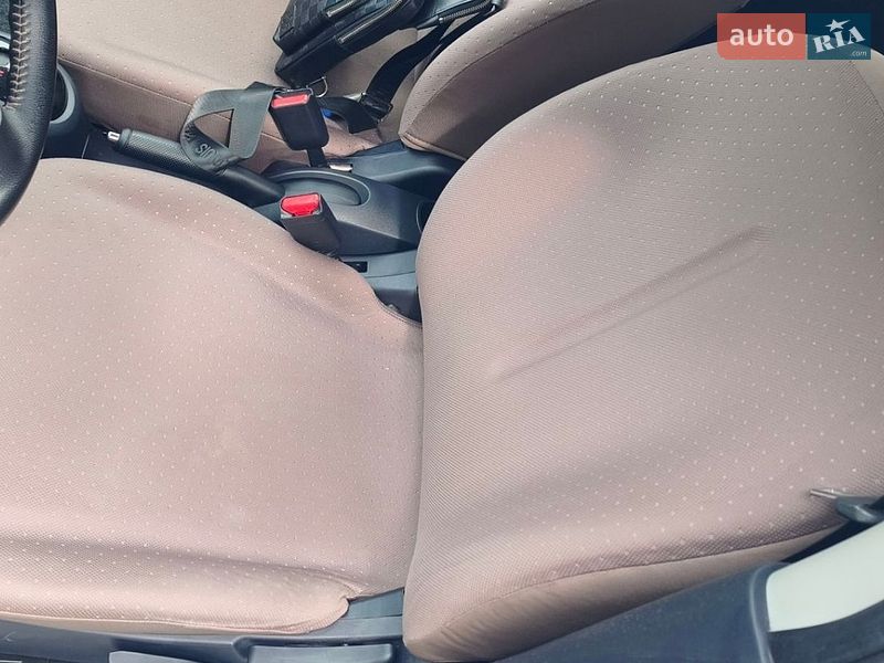 Хэтчбек Citroen C-Zero 2015 в Каменец-Подольском
