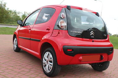 Хэтчбек Citroen C1 2011 в 