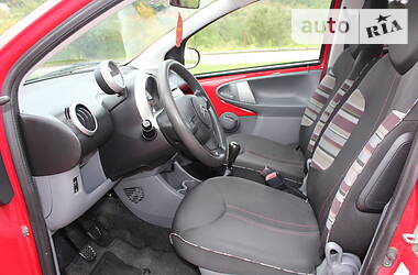 Хэтчбек Citroen C1 2011 в 