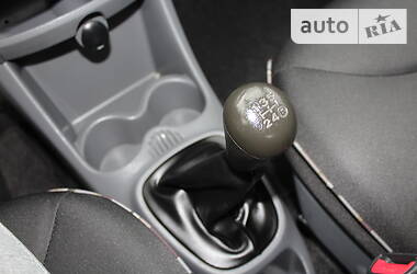Хэтчбек Citroen C1 2011 в 