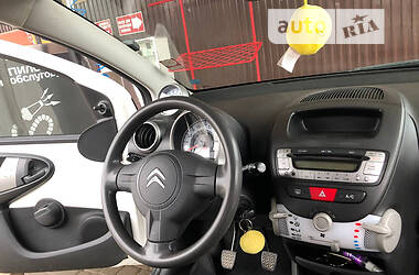 Хетчбек Citroen C1 2013 в Надвірній