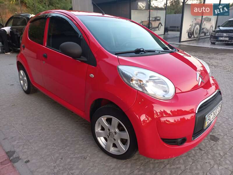 Хэтчбек Citroen C1 2012 в Львове