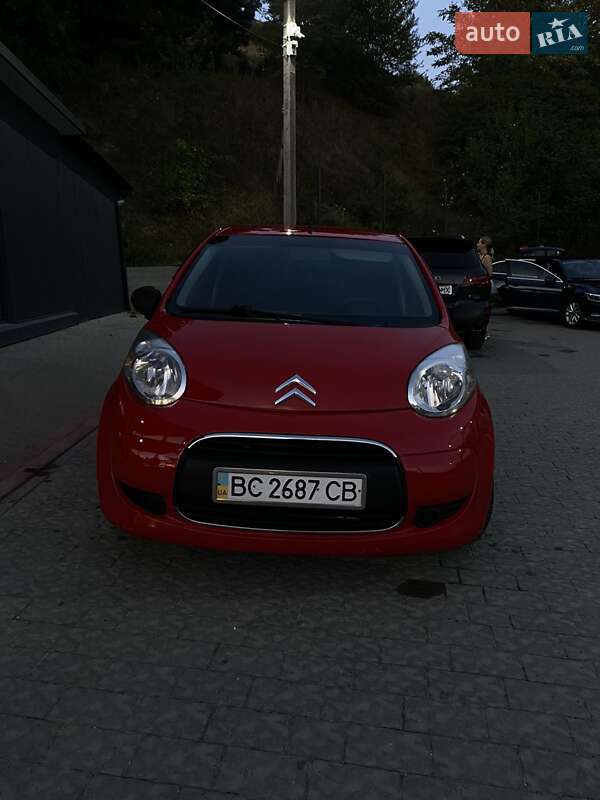 Хэтчбек Citroen C1 2012 в Львове